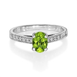 18Ct. Gold Peridot and Diamond Ring