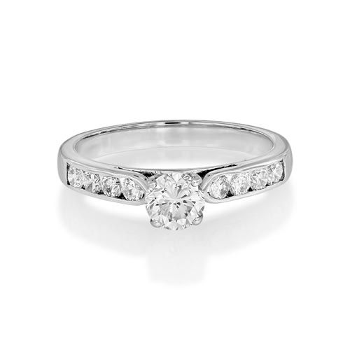 18Ct. White Gold Diamond Ring<