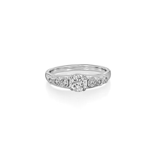 Platinum Diamond Ring<